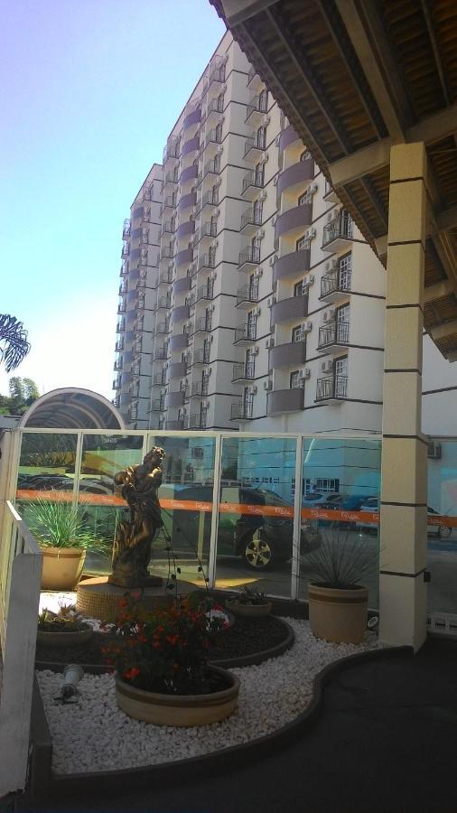 Diroma Exclusive - Piscinas Termais 24 Horas, Sauna, Copa Da Mamae, Limpeza Diaria, Estacionamento Gratis! Caldas Novas Kültér fotó