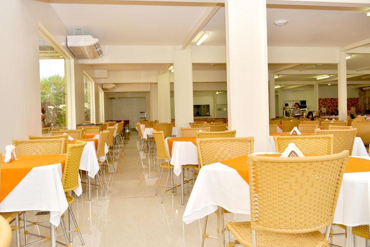 Diroma Exclusive - Piscinas Termais 24 Horas, Sauna, Copa Da Mamae, Limpeza Diaria, Estacionamento Gratis! Caldas Novas Kültér fotó